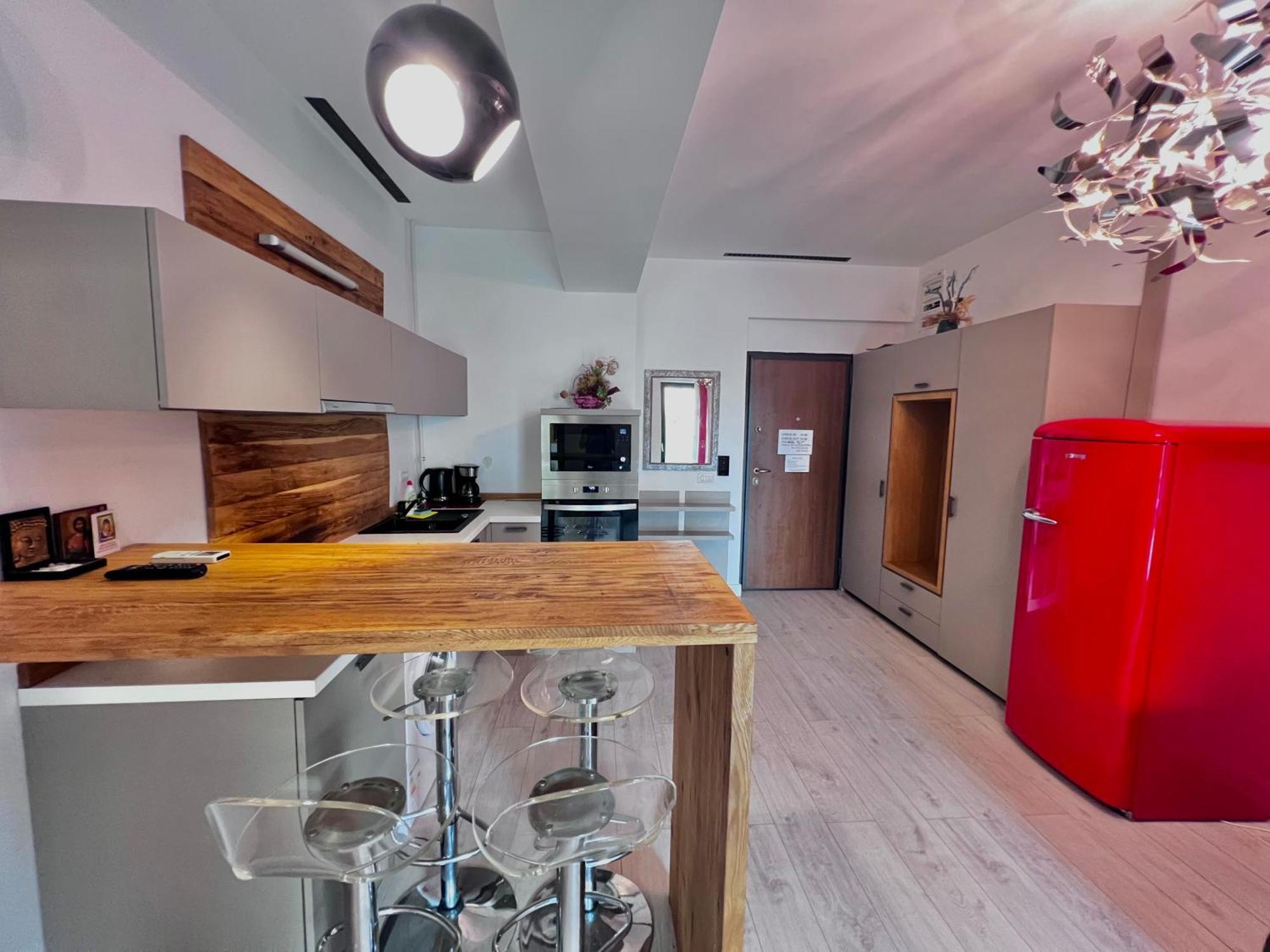 Blue Bike Seaview Apartment Мамая Екстериор снимка