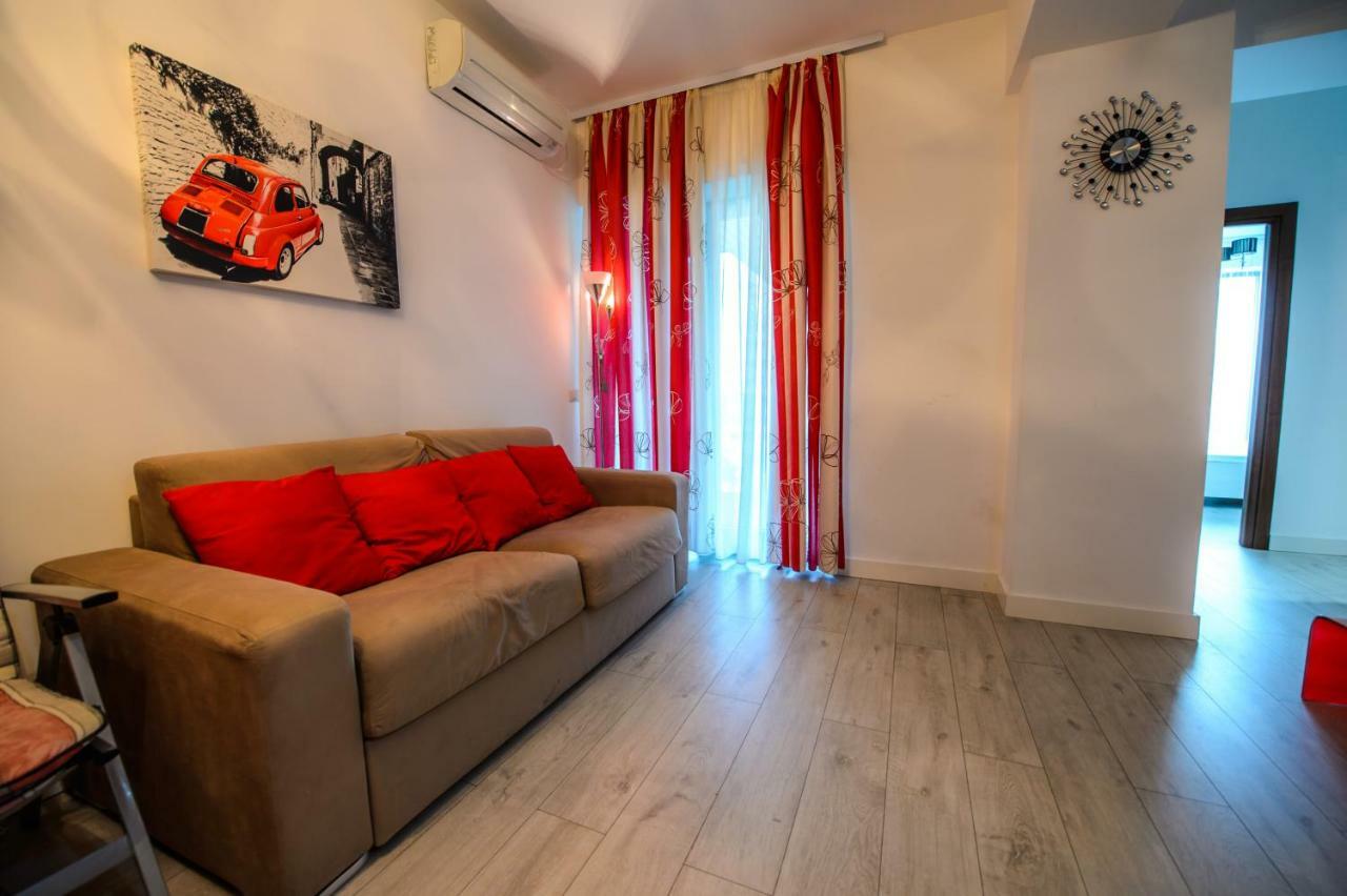 Blue Bike Seaview Apartment Мамая Екстериор снимка
