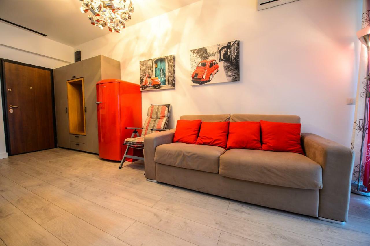 Blue Bike Seaview Apartment Мамая Екстериор снимка